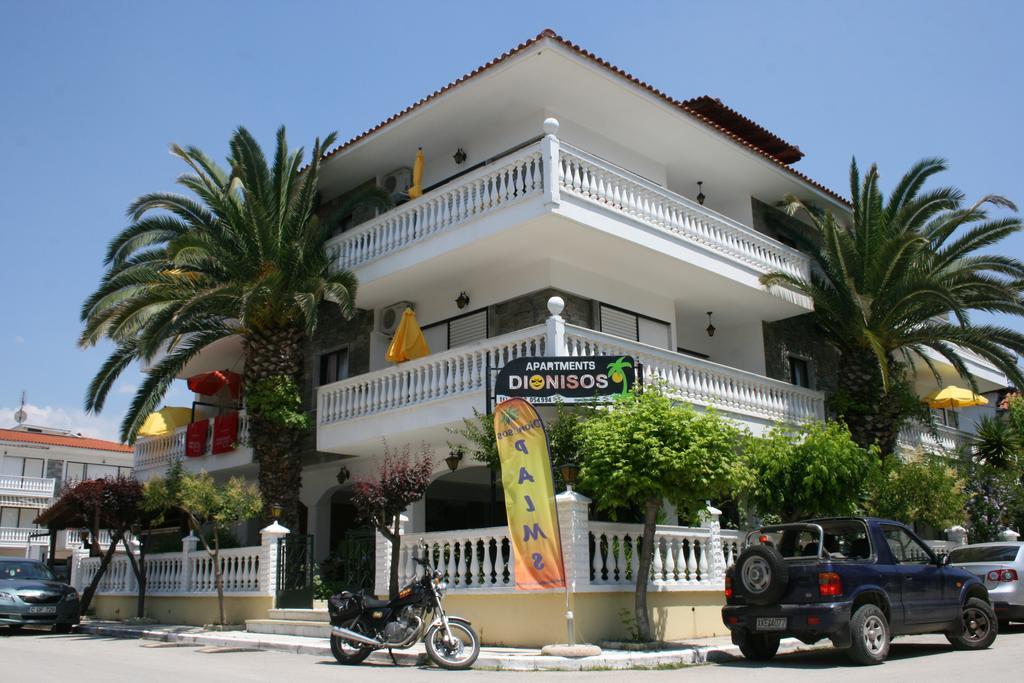 Dionisos Palms Apartments Паралия Дионисиу Стая снимка