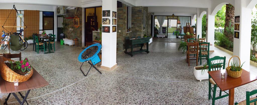 Dionisos Palms Apartments Паралия Дионисиу Екстериор снимка