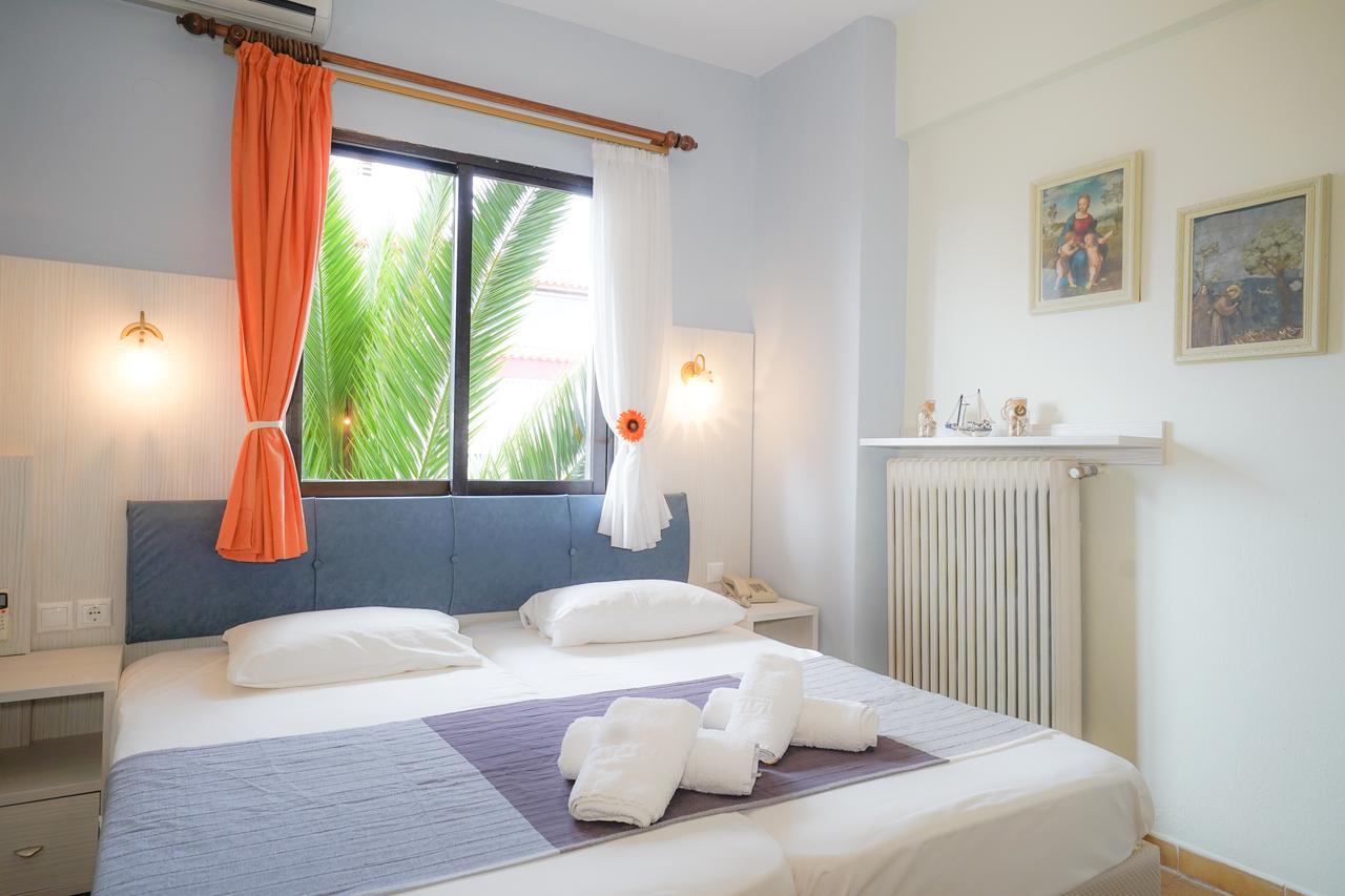 Dionisos Palms Apartments Паралия Дионисиу Екстериор снимка